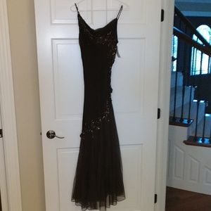 Brown Xscape evening gown size small